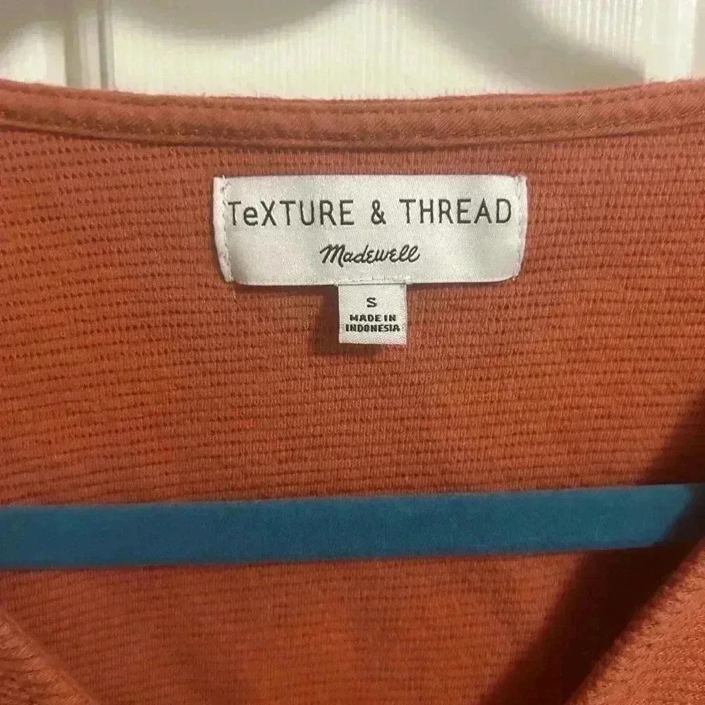3/$30 Madewell Texture & Thread Long-Sleeve Tie-Front Top Rust Ribbed Small - Picture 2 of 6